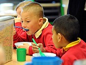 Children eating breakfast